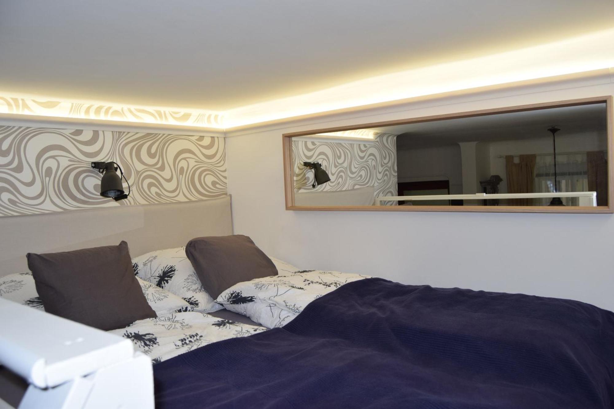 Castlehill Apartman The Perfect Blend Of Urban Living And Sightseeing Convenience Budapešť Exteriér fotografie